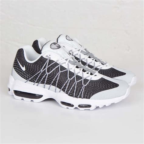 nike air max 95 jacquard groot of klein uit